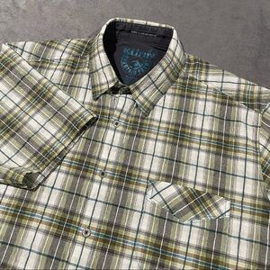 Kuhl Shirt Mens XL White Green Plaid Seersucker Button Up Camp Outdoor